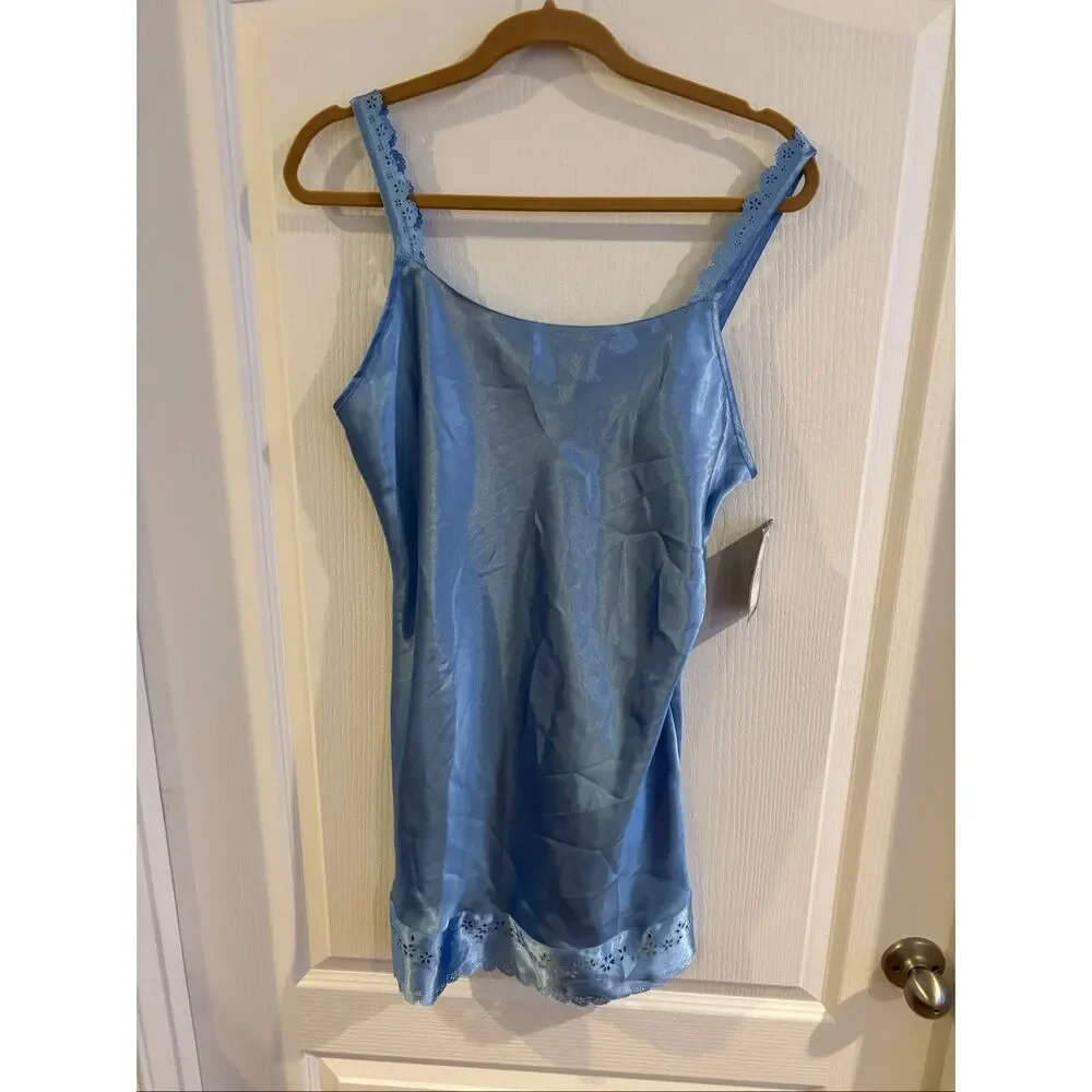 NWT Halston Chemise